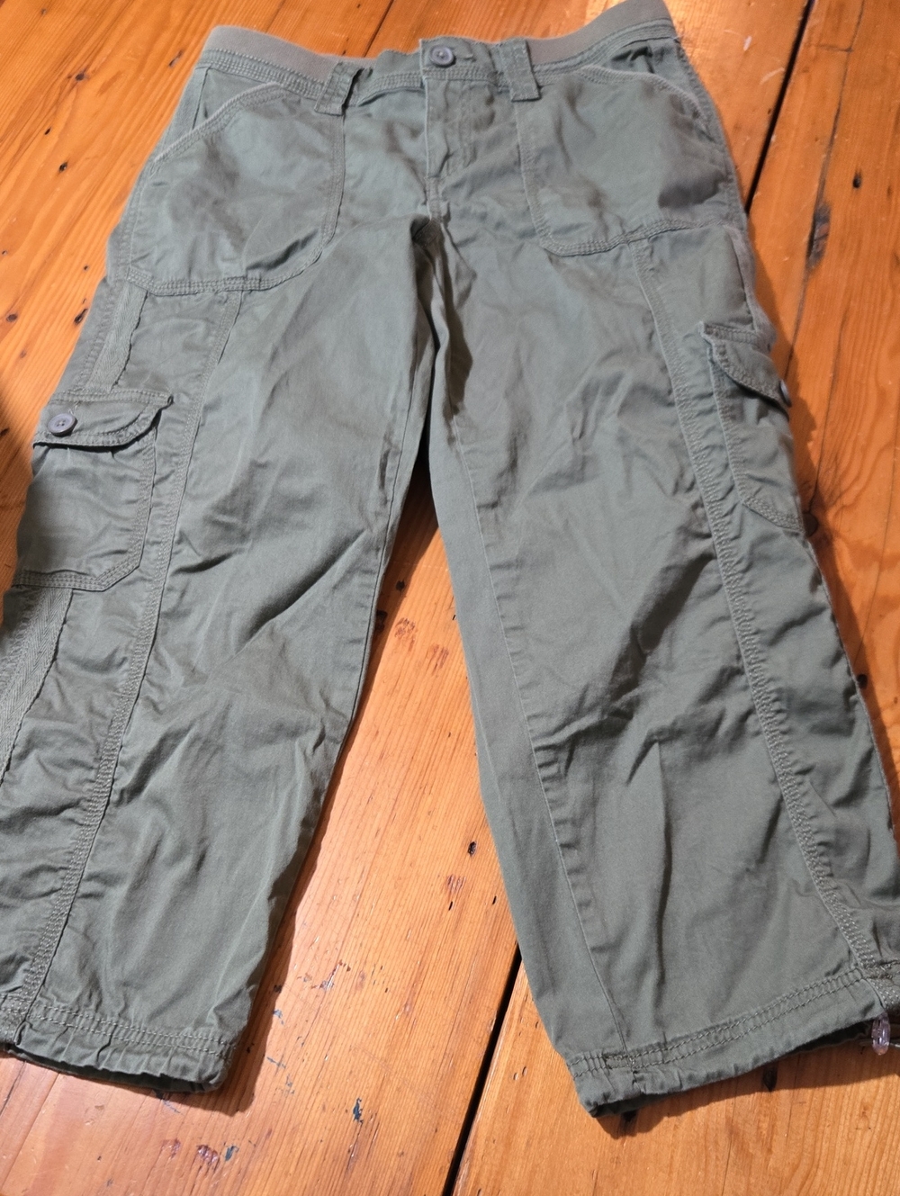 Style & Co. Olive Green Cargo Capris Sz 4